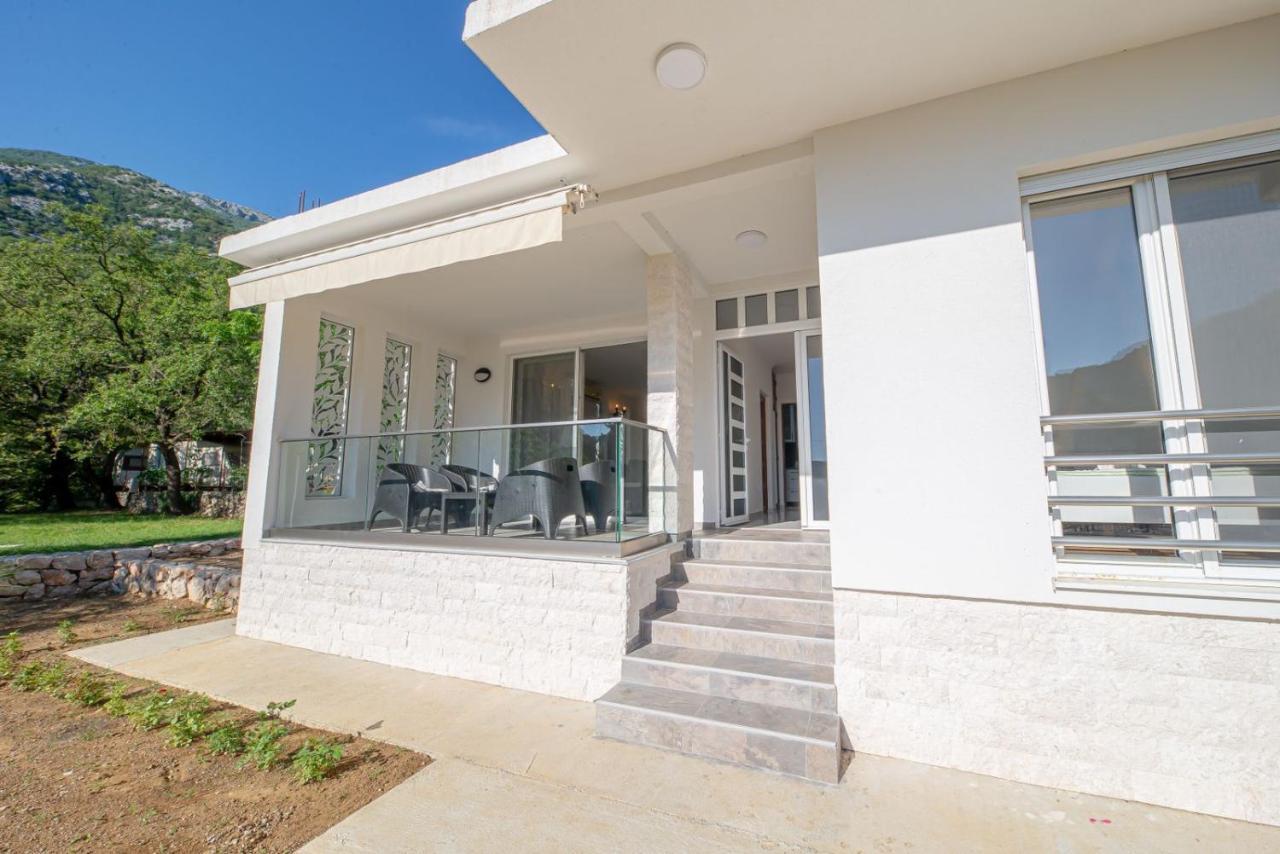 Villa The White House Thurmani Exterior foto