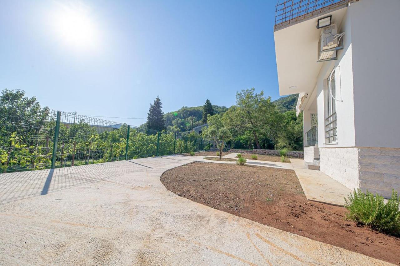 Villa The White House Thurmani Exterior foto